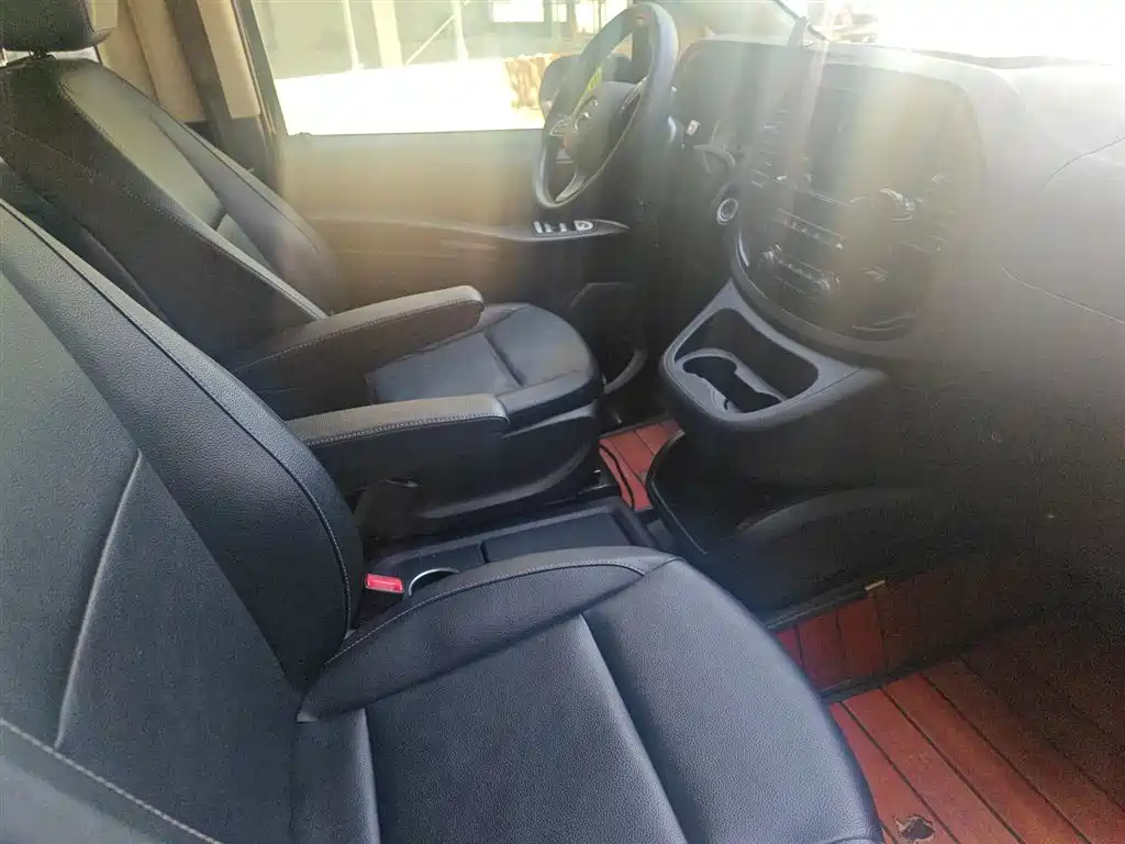 Vito 2018 2.0T Elite Edition 7 seats National VI купить на сайте DeffCars