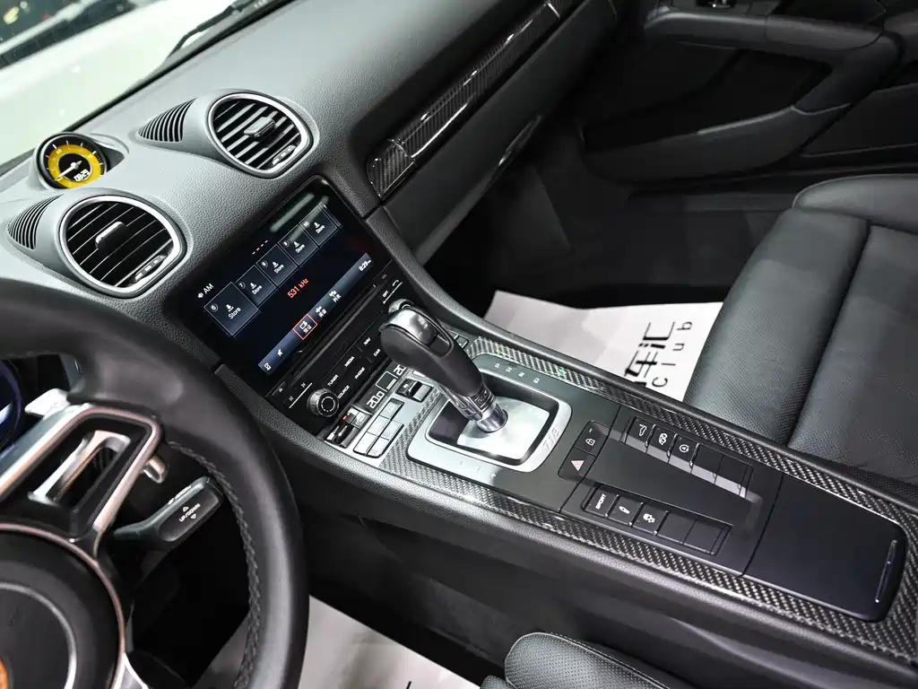 Porsche 718 2018 Cayman 2.0T купить на сайте DeffCars