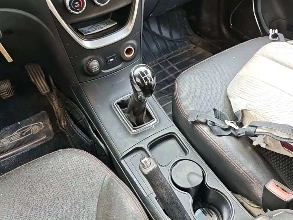 Yuanjing 2015 1.5L manual elite model купить на сайте DeffCars
