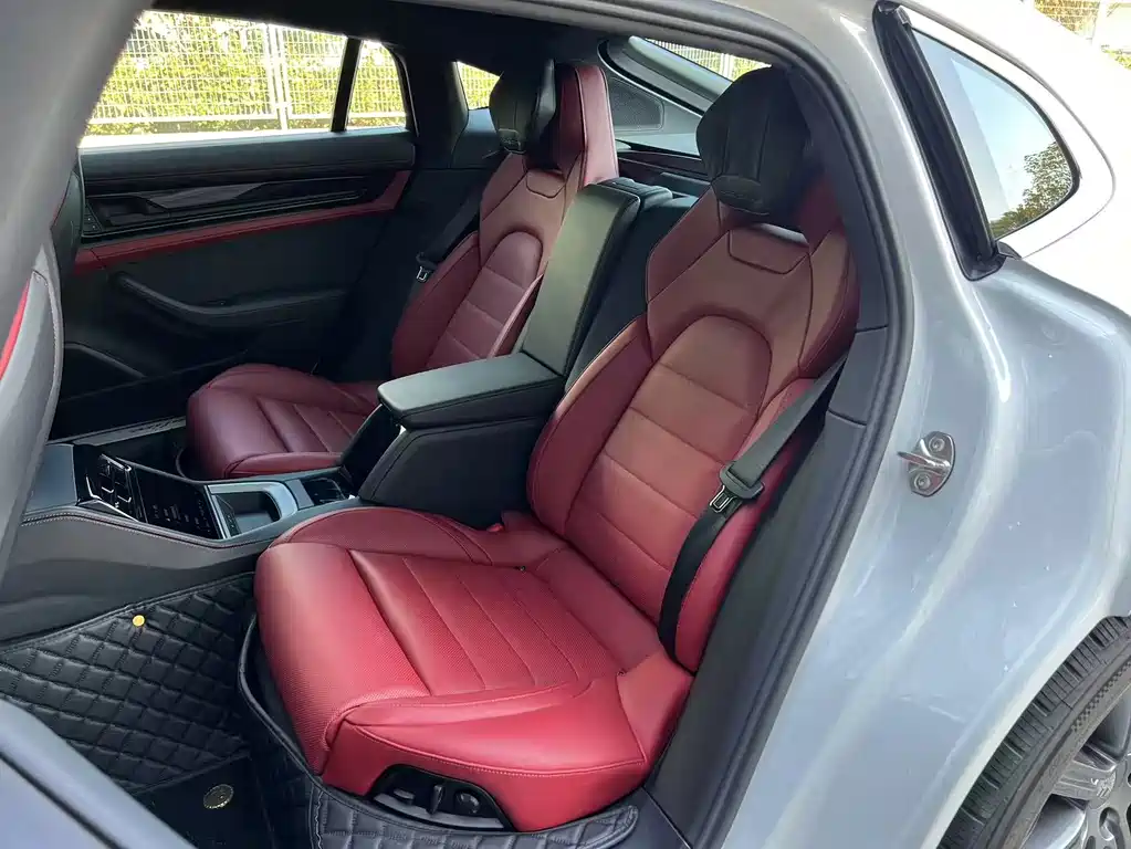 Panamera 2024 Panamera Executive Extended Edition 2.9T купить на сайте DeffCars