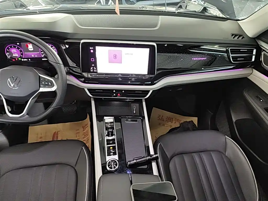 Touron 2021 380TSI four-wheel drive luxury version купить на сайте DeffCars