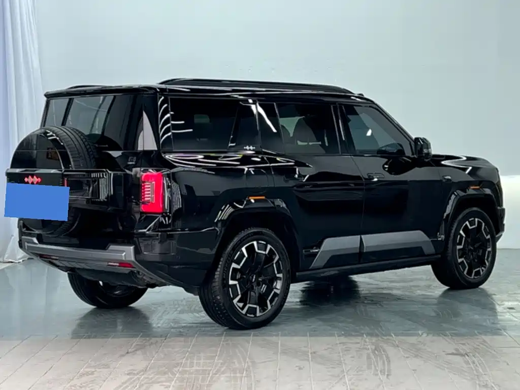 Leopard 8 2025 Zhiyong flagship version 7 seats купить на сайте DeffCars