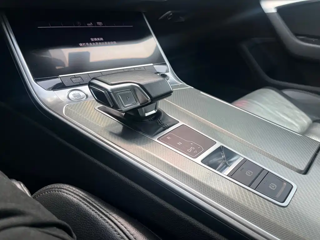 Audi A6L 2020 40 TFSI luxury and elegant model купить на сайте DeffCars