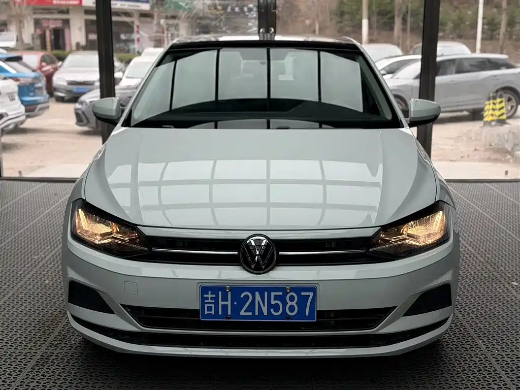 Polo 2023 Plus 1.5L Automatic Panoramic Enjoyment Edition купить на сайте DeffCars