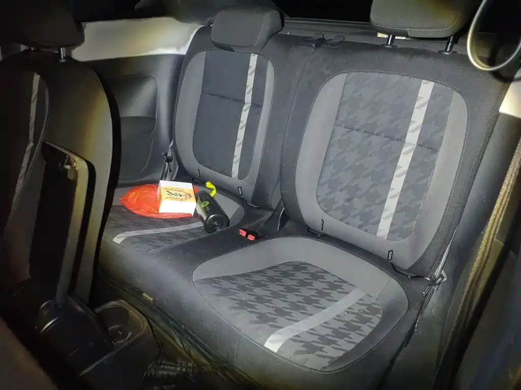 Beetle 2018 180TSI Yile Type купить на сайте DeffCars