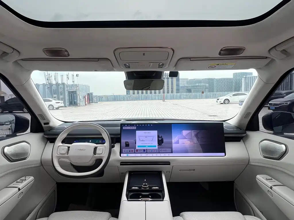 Lynk & Co 900 2025 2.0T Ultra 6-seater купить на сайте DeffCars