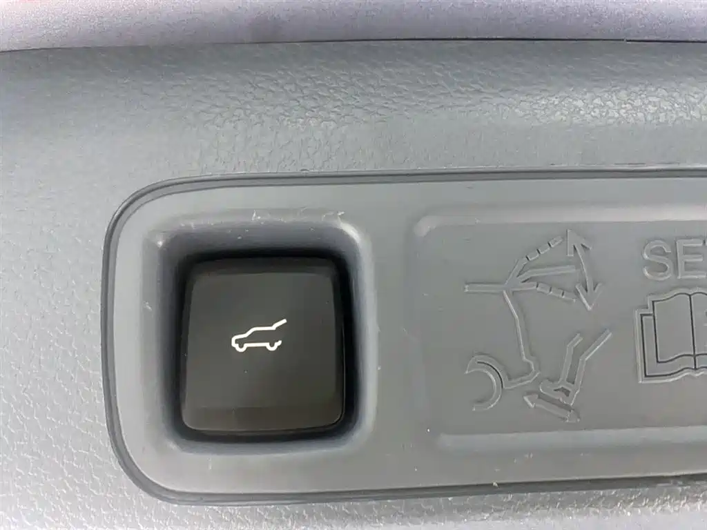 Navigator 2020 3.5T President Series купить на сайте DeffCars