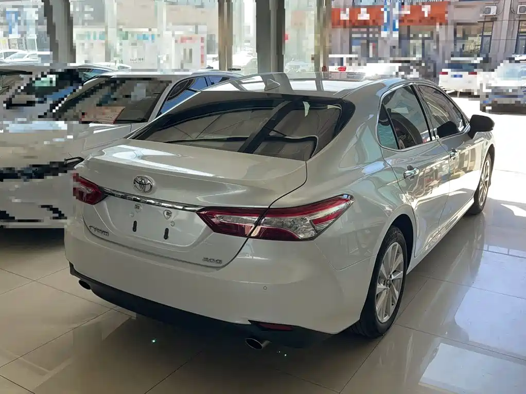 Camry 2021 2.0G Deluxe Edition купить на сайте DeffCars