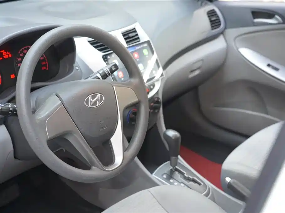 Reina 2016 1.4L automatic fashionable GS купить на сайте DeffCars