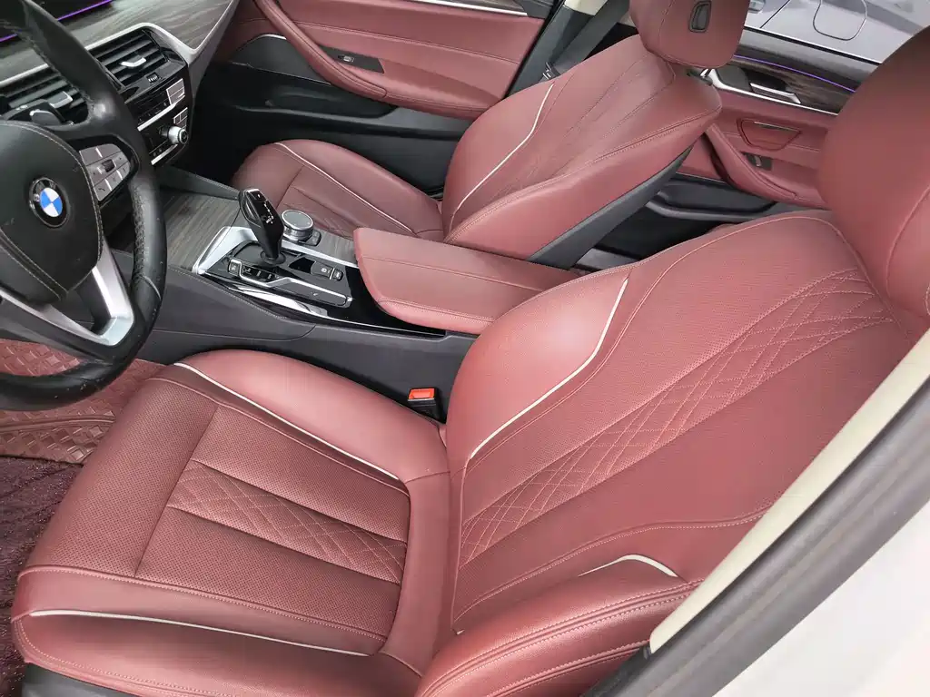 BMW 5 Series 2022 facelift 2 530Li leading model luxury package купить на сайте DeffCars