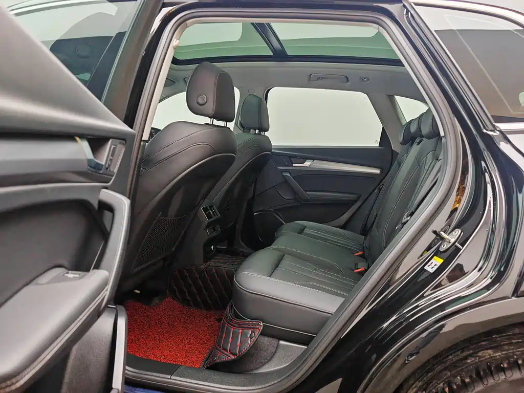 Audi Q5L 2023 40T fashionable and dynamic model купить на сайте DeffCars