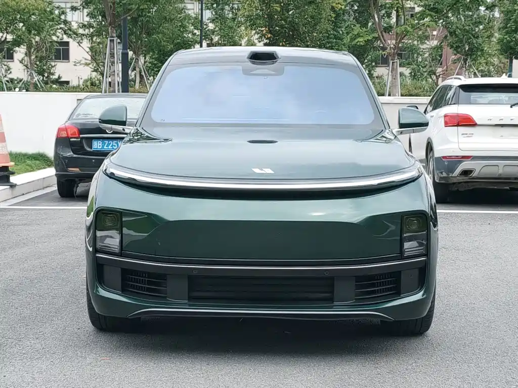 Ideal L9 2024 Ultra купить на сайте DeffCars