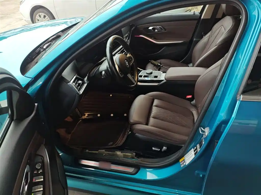 BMW i3 2022 eDrive 35 L купить на сайте DeffCars
