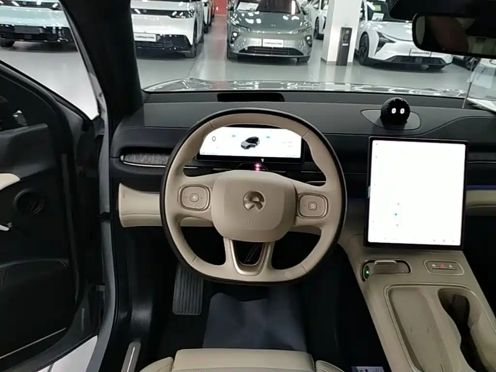 NIO ES6 2024 model 75kWh купить на сайте DeffCars