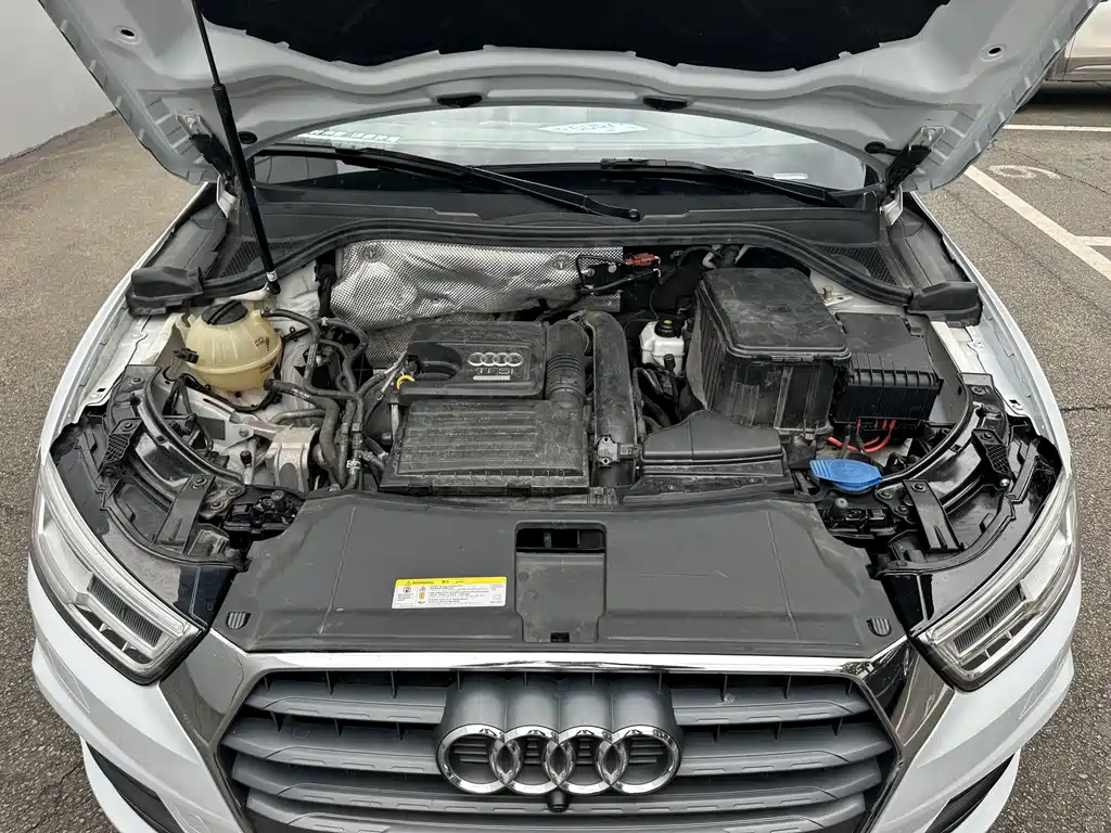 Audi Q3 2018 30th Anniversary Model 30 TFSI Fashion Model купить на сайте DeffCars