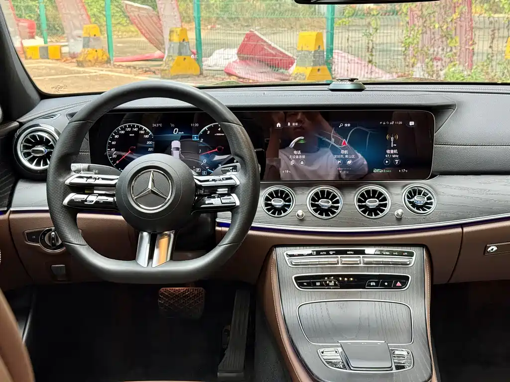 Mercedes-Benz E-Class 2021 E 300 L Sports Premium Model купить на сайте DeffCars