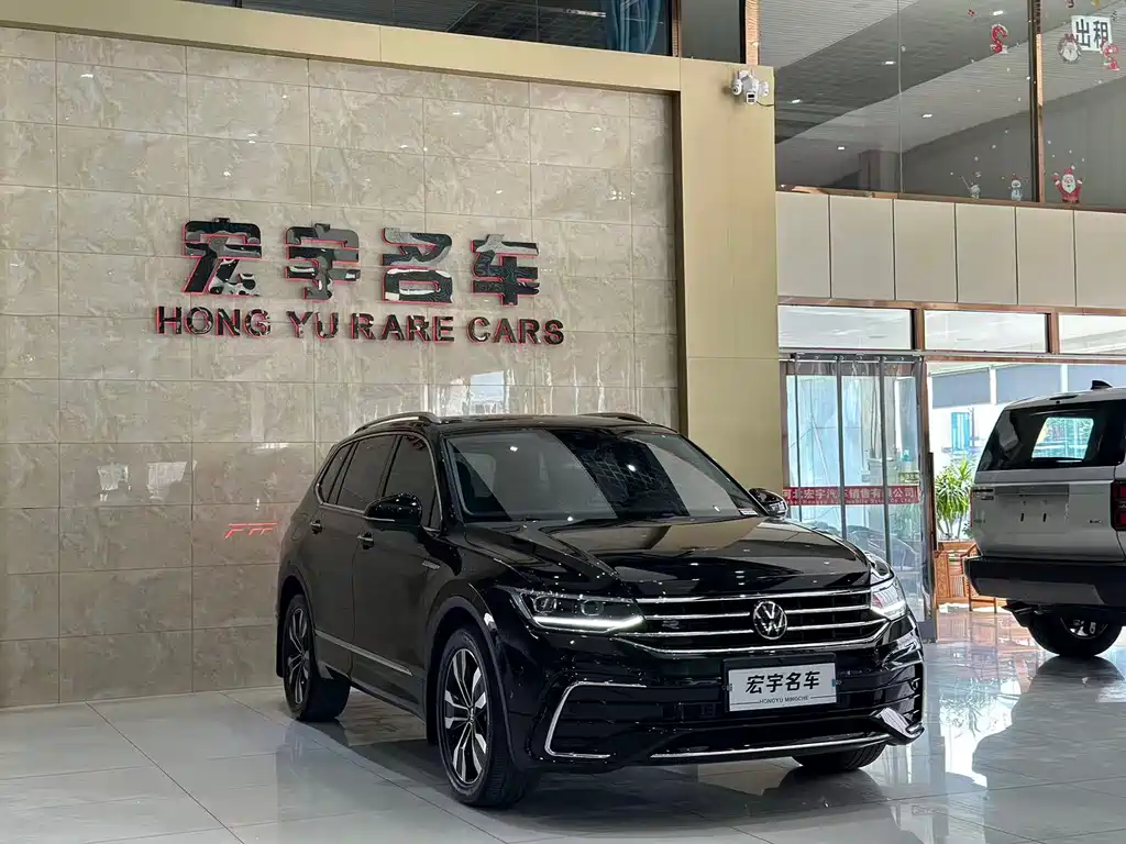 Tiguan L 2023 330TSI automatic two-wheel drive R-Line version купить на сайте DeffCars