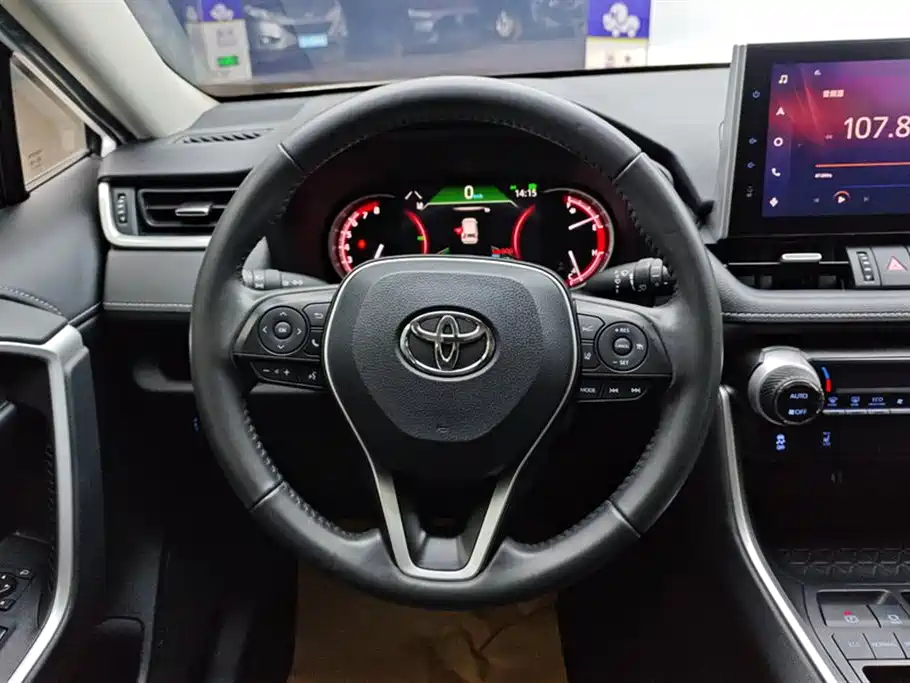 RAV4 Rongfang 2021 2.0L CVT two-wheel drive fashion PLUS version купить на сайте DeffCars