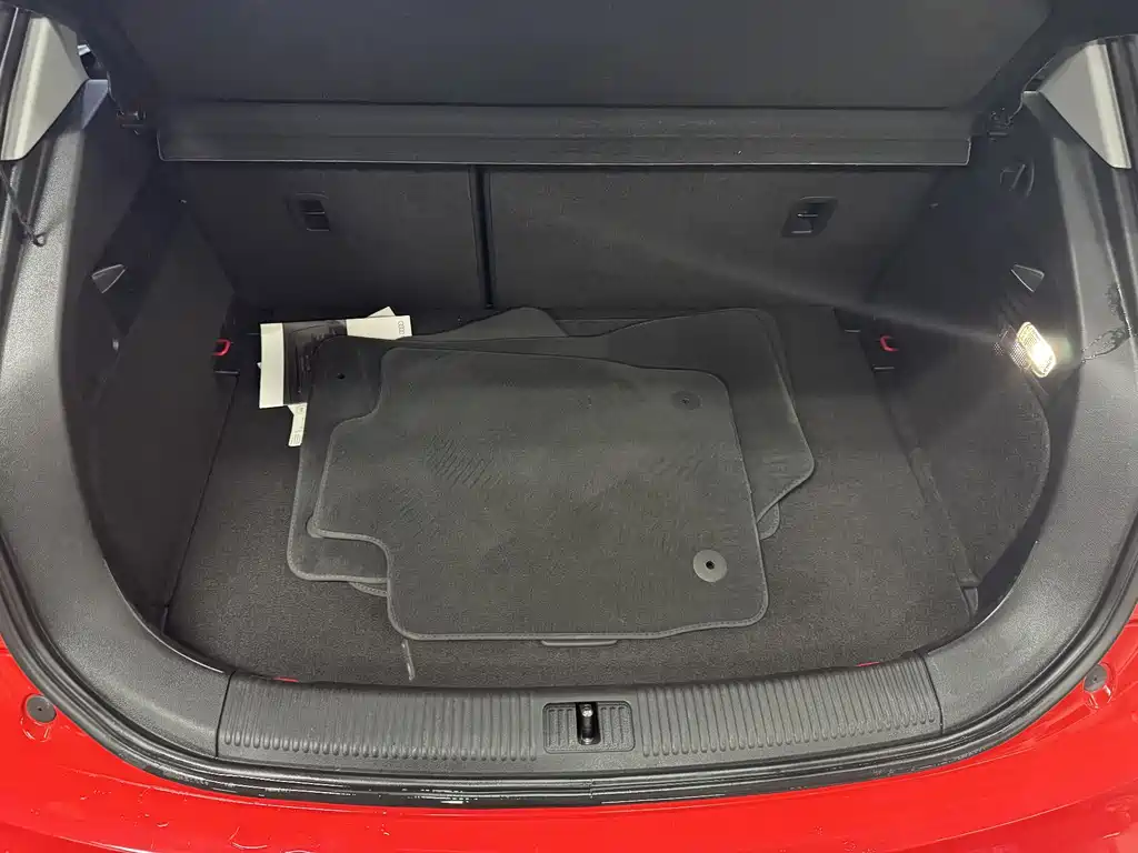 Audi A1 2016 30 TFSI Sportback Design Fashion Edition купить на сайте DeffCars