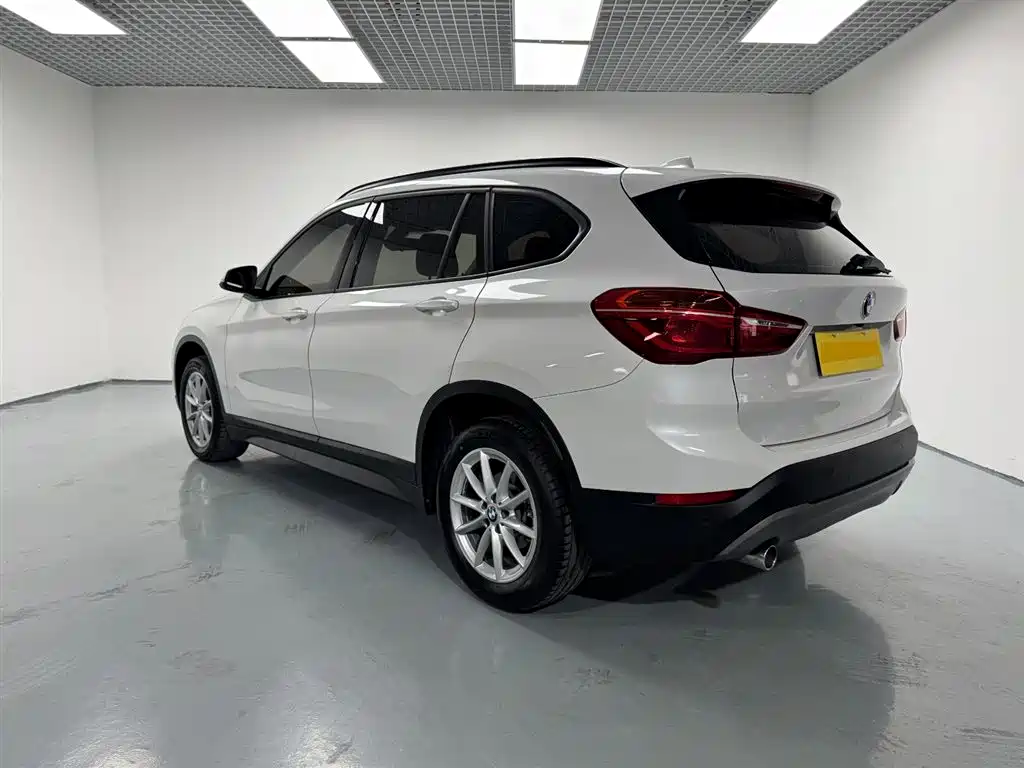BMW X1 2019 sDrive18Li Fashion Model купить на сайте DeffCars
