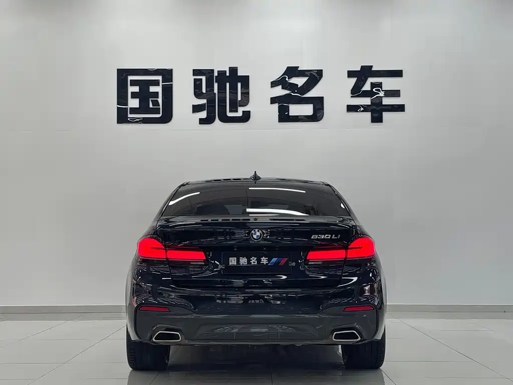 BMW 5 Series 2018 facelift 530Li leading M sports package купить на сайте DeffCars