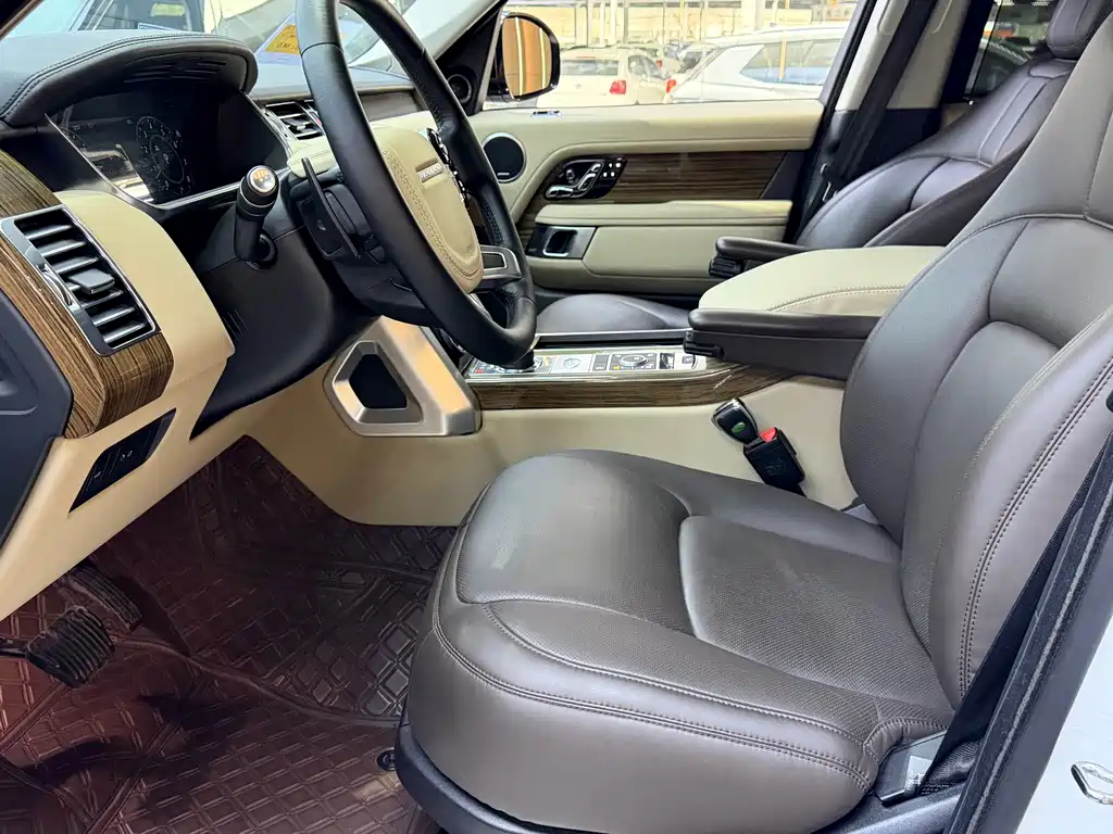 Range Rover 2019 3.0 SC V6 Legendary Extended Edition купить на сайте DeffCars
