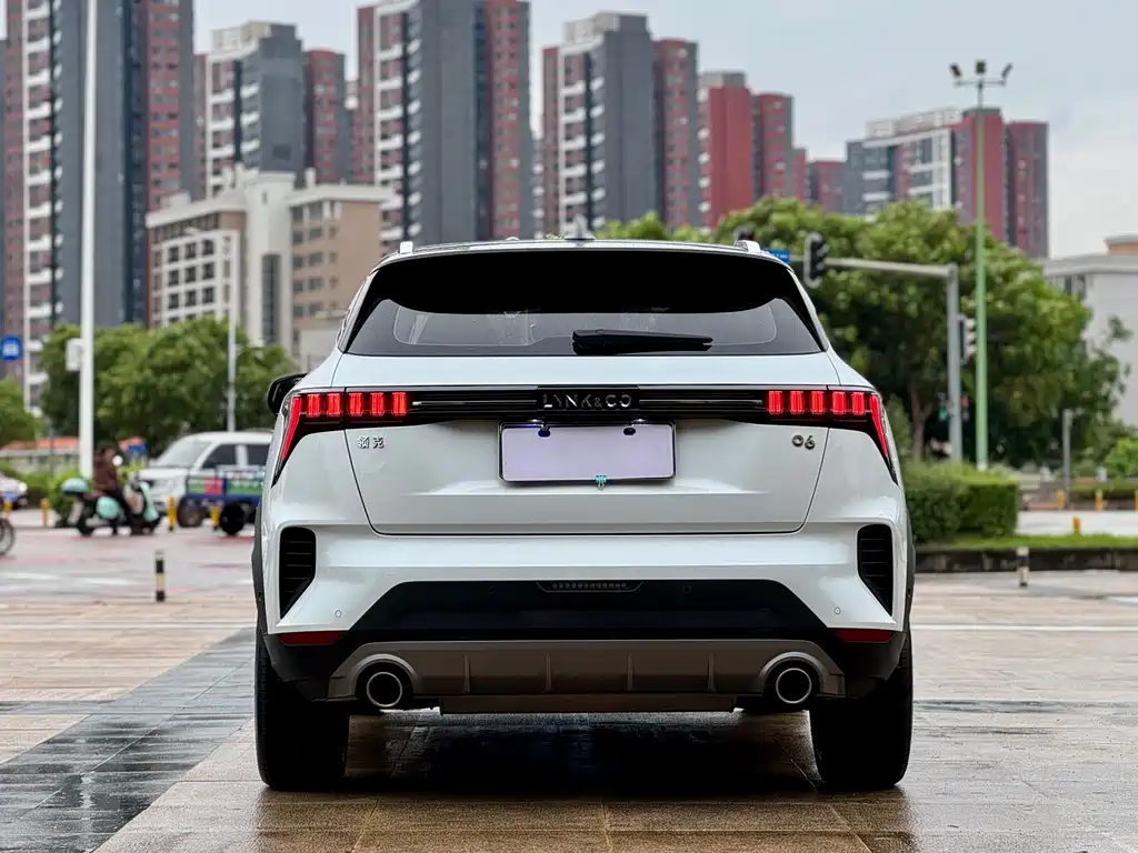 Lynk & Co 06 2020 1.5T Yao Halo купить на сайте DeffCars
