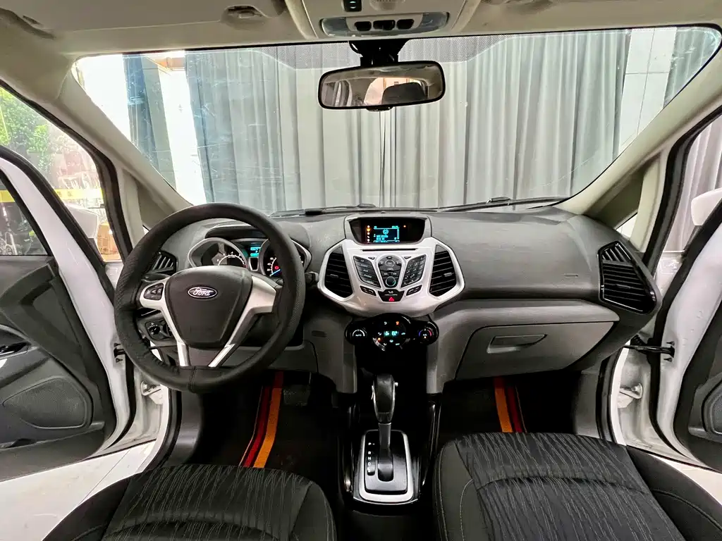 Yibo 2013 1.5L automatic premium model купить на сайте DeffCars