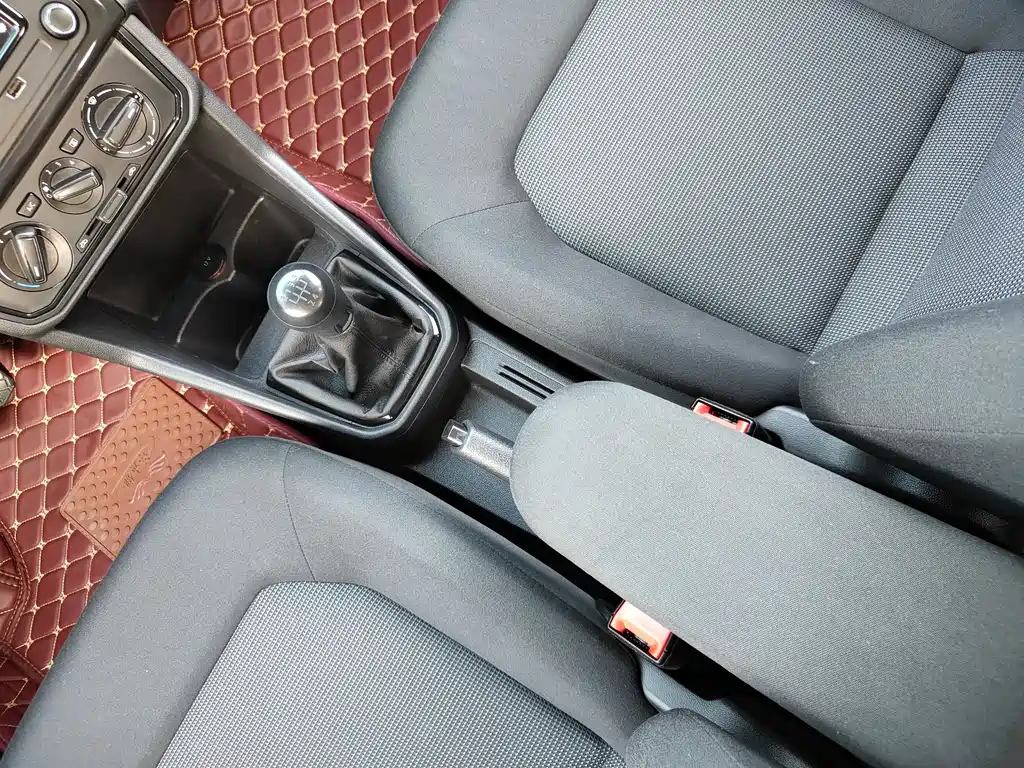 Jetta 2019 Dream Edition 1.4L Manual Fashion купить на сайте DeffCars