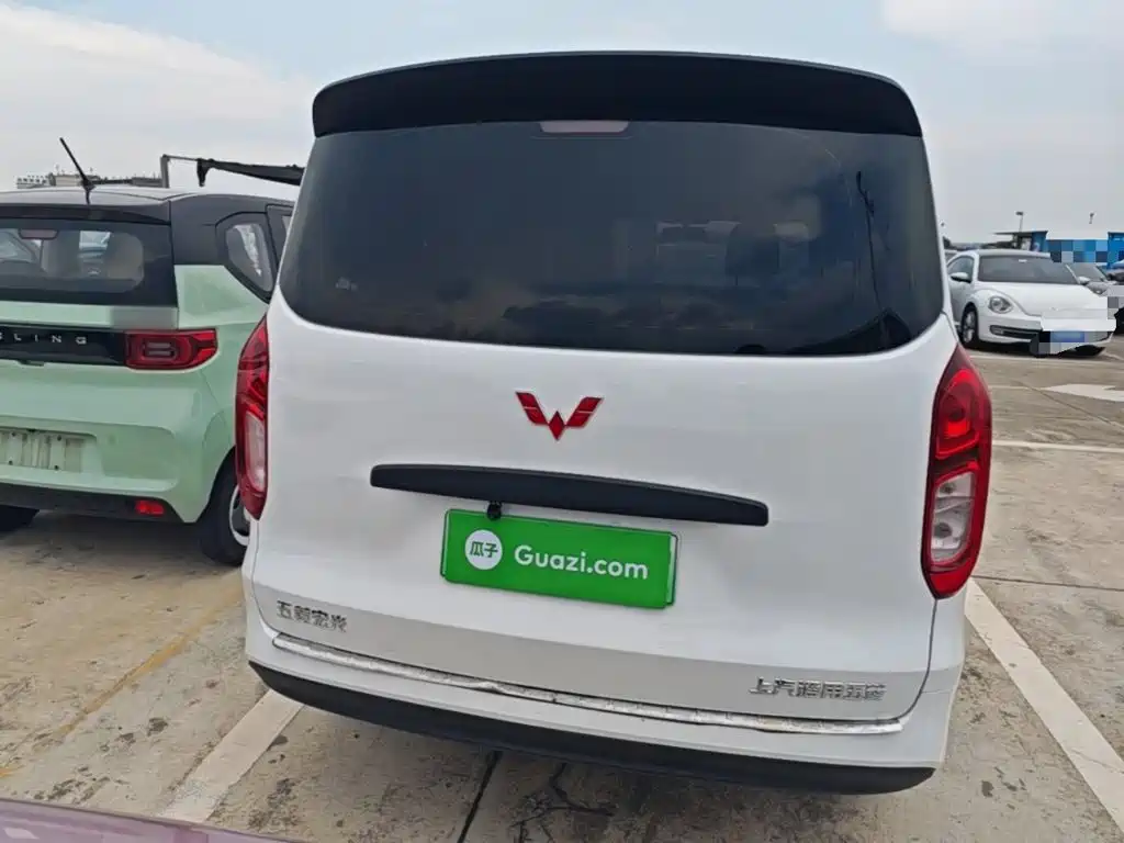 Wuling Hongguang New Energy 2025 Extended Range Hybrid 50KM Practical купить на сайте DeffCars