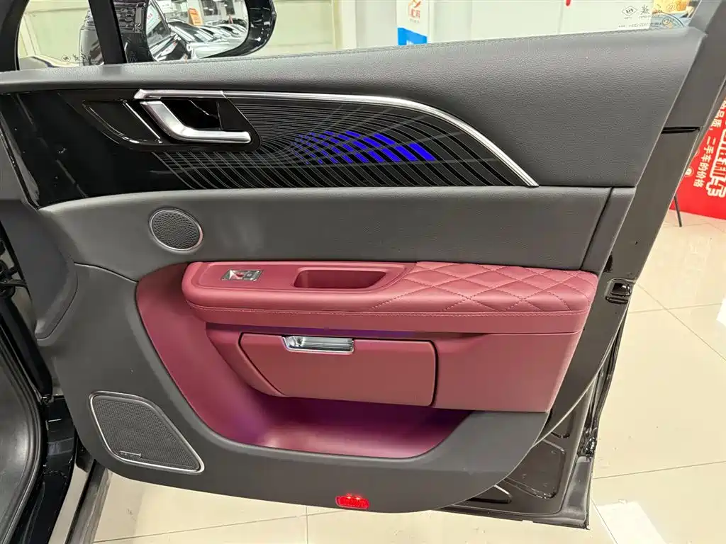 Hongqi E-HS9 2022 model 690km flagship version six seats купить на сайте DeffCars