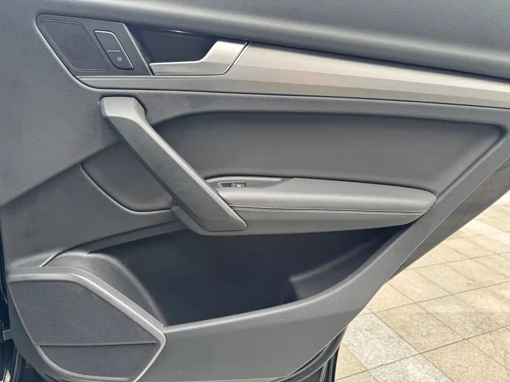 Audi Q5L 2022 40T RS Kit Burning Speed ​​Type купить на сайте DeffCars
