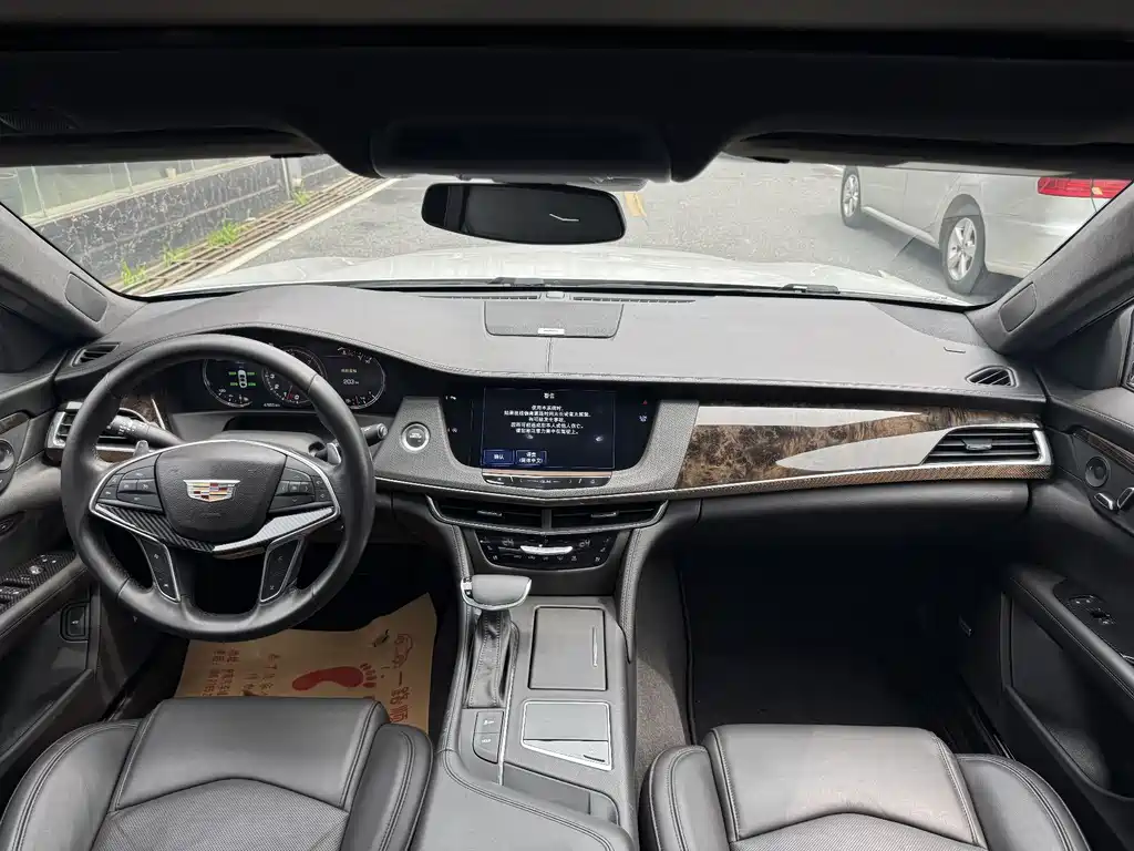 Cadillac CT6 2017 40T luxury model купить на сайте DeffCars