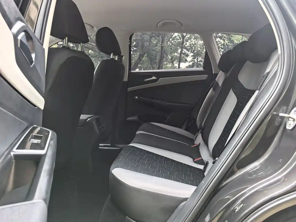 Jetta VS5 2023 280TSI automatic aggressive model купить на сайте DeffCars