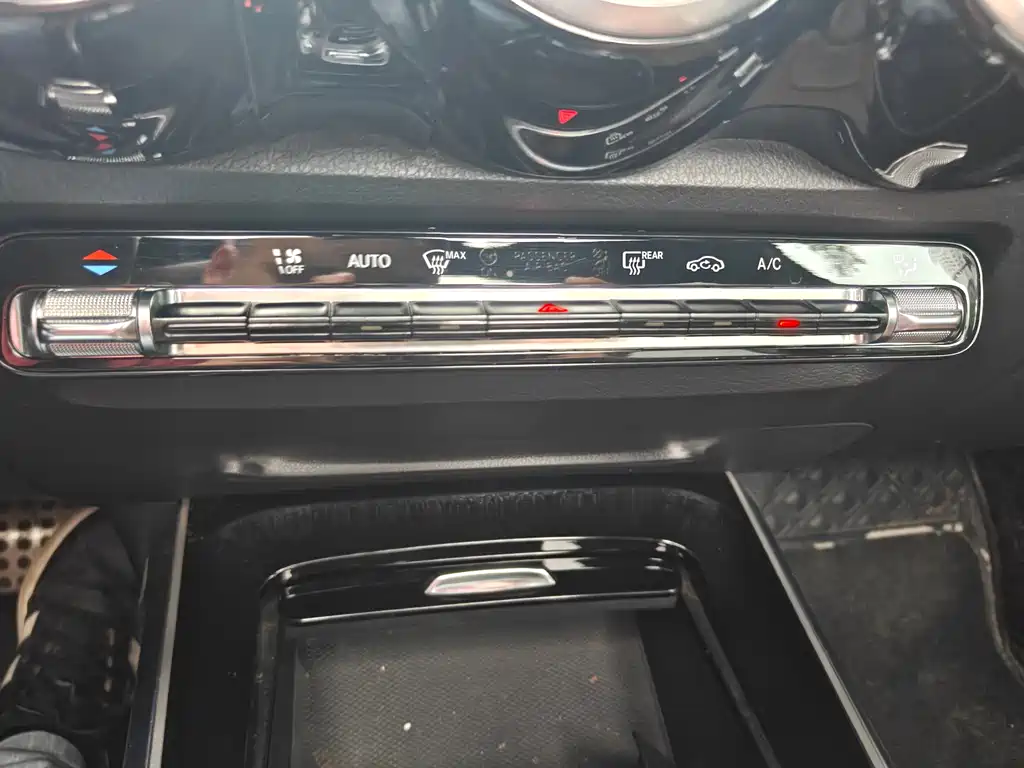 Mercedes-Benz GLB 2020 GLB 200 Special Edition купить на сайте DeffCars