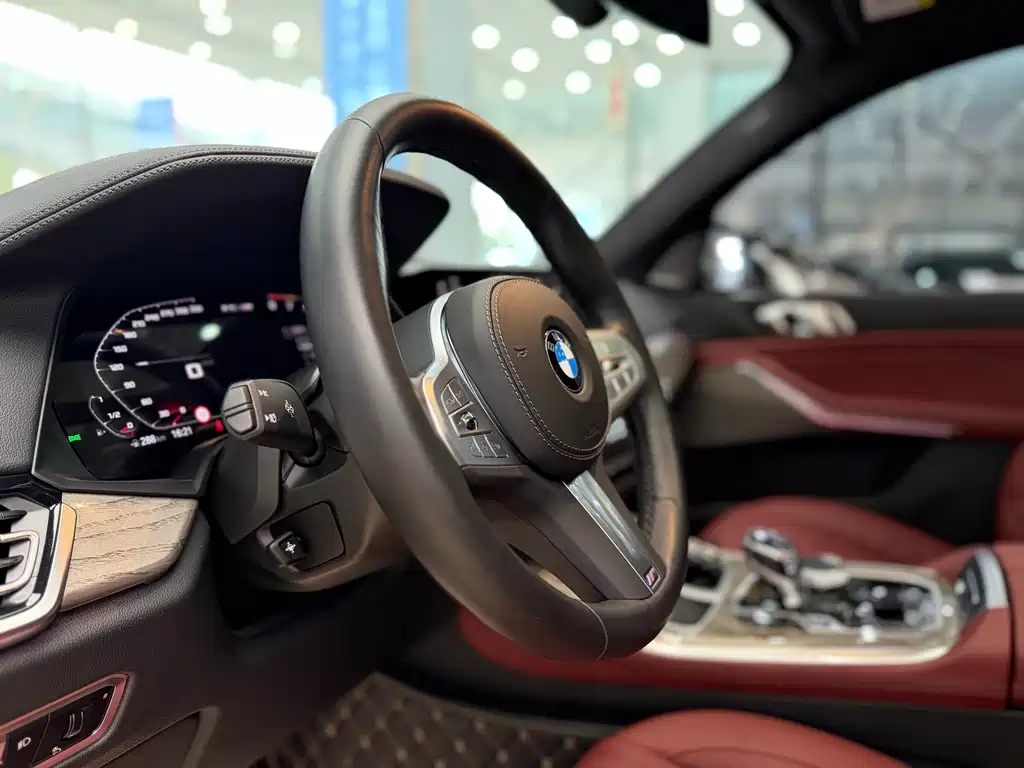 BMW X5 2022 facelift xDrive 40Li M sports package купить на сайте DeffCars