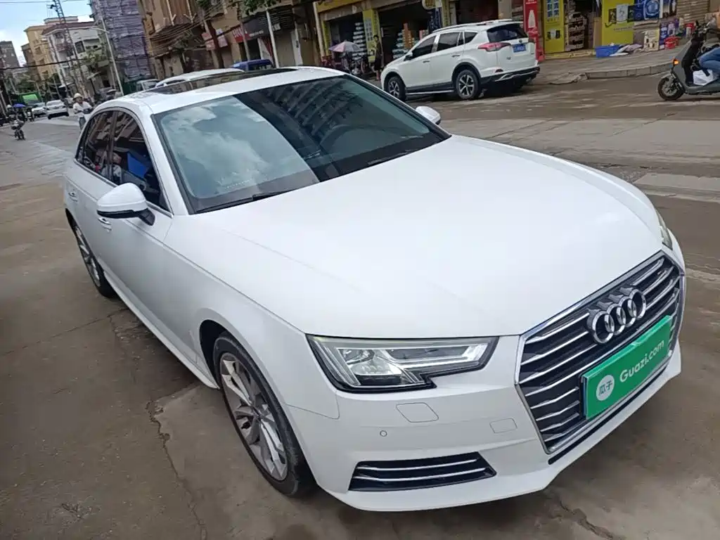 Audi A4L 2018 30th Anniversary Model 40 TFSI Enterprising купить на сайте DeffCars
