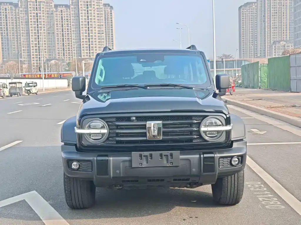 Tank 300 2023 Off-Road Version 2.0T Conqueror купить на сайте DeffCars
