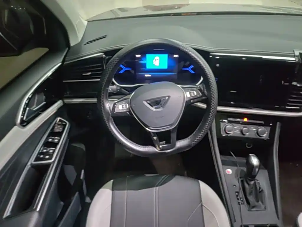 Jetta VS7 2026 280TSI Automatic Honor Edition купить на сайте DeffCars