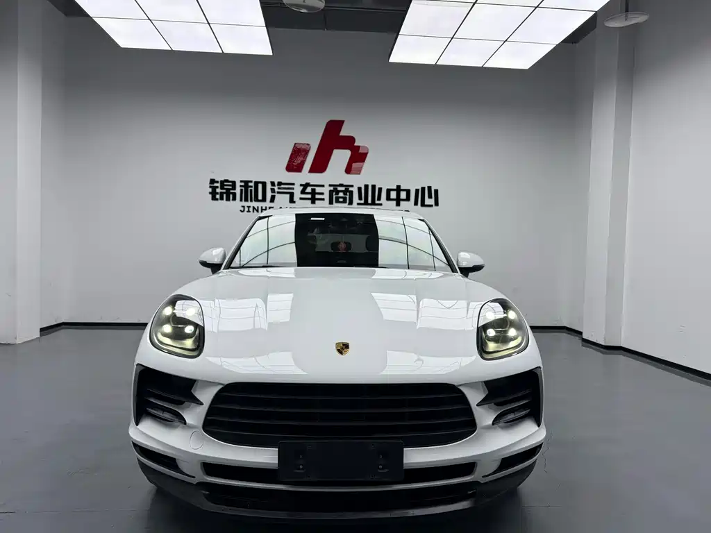 Macan 2018 Macan 2.0T купить на сайте DeffCars