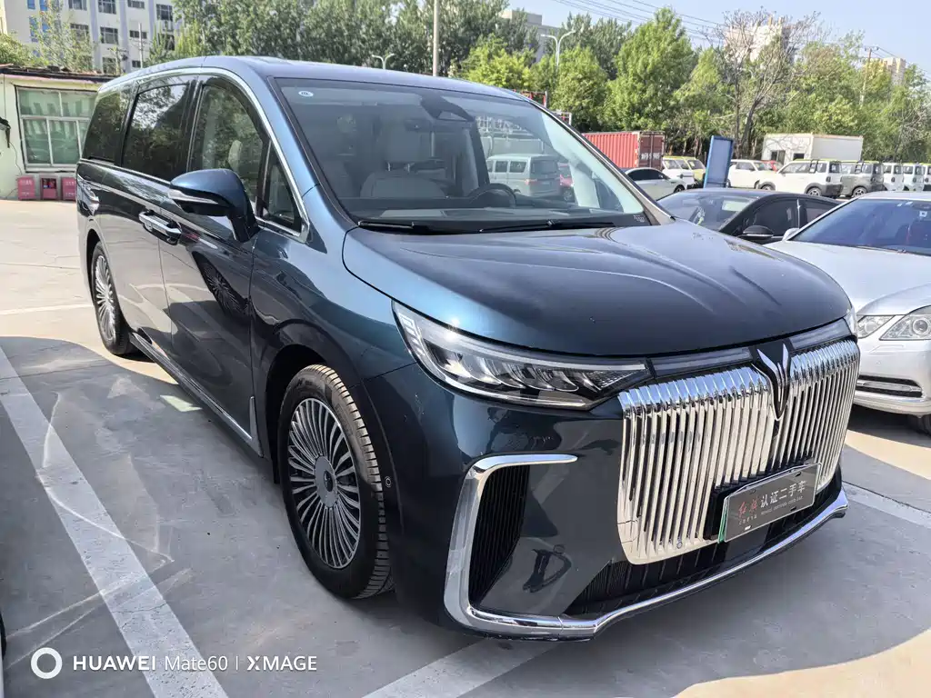 Lantu Dreamer 2025 PHEV four-wheel drive flagship Kunpeng version купить на сайте DeffCars