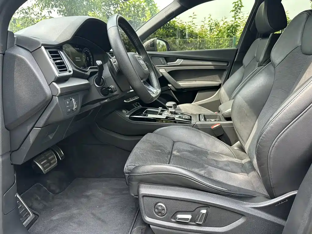 Audi Q5L Sportback 2021 40 TFSI special edition launched купить на сайте DeffCars