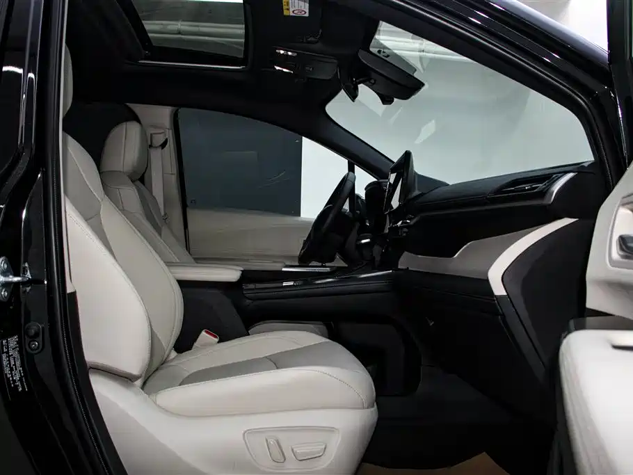 SIENNA 2024 2.5L hybrid four-wheel drive premium version купить на сайте DeffCars