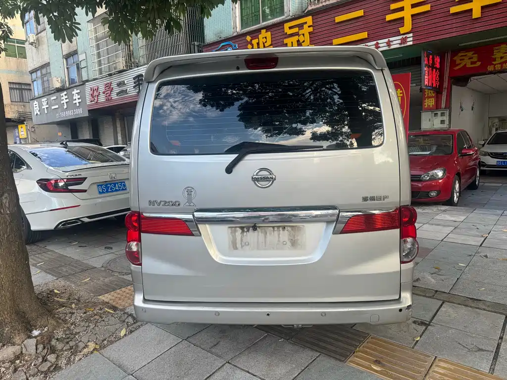 Nissan NV200 2011 model 1.6L 232 seats elegant type купить на сайте DeffCars