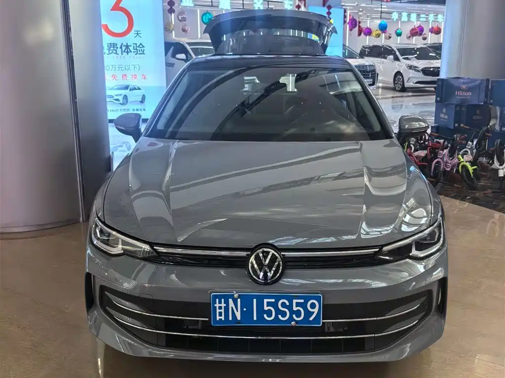 Golf 2025 300TSI Pro купить на сайте DeffCars