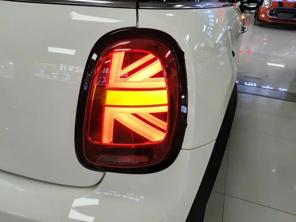 Mini 2022 facelift 1.5T ONE купить на сайте DeffCars