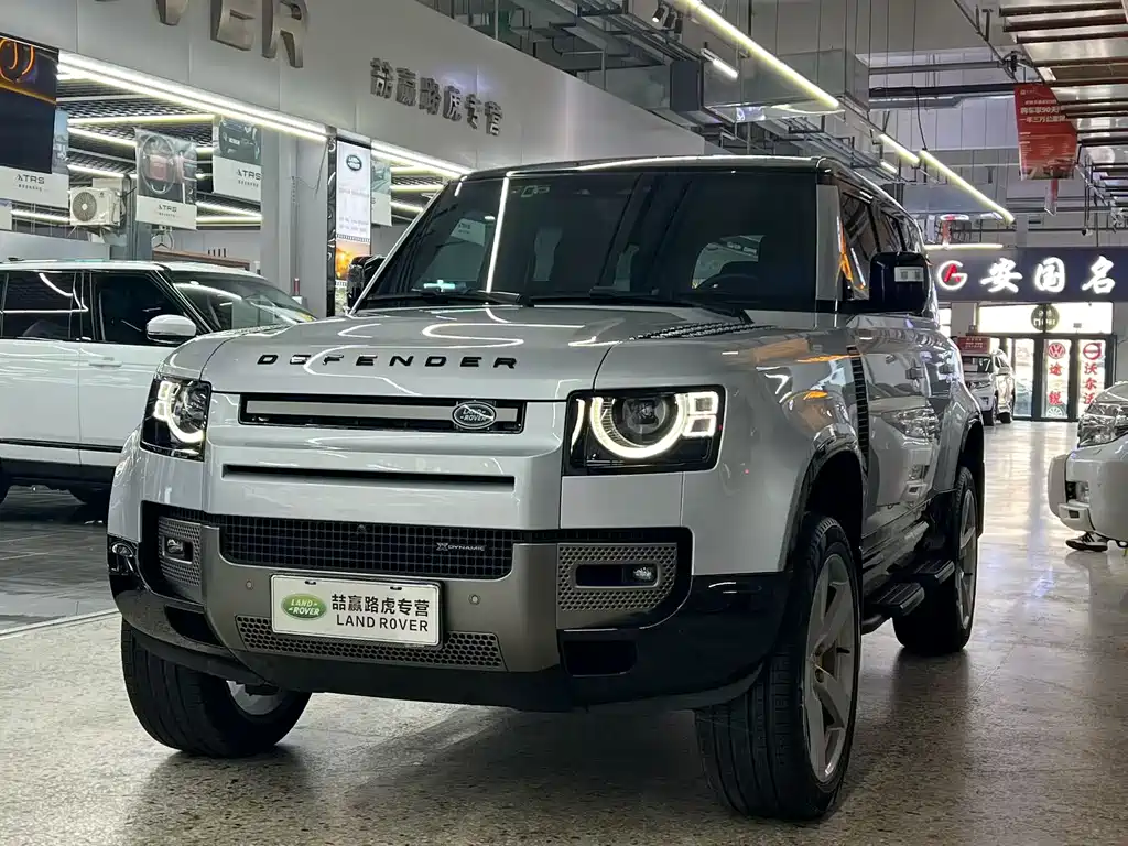 Land Rover Defender 2023 110 3.0T P400 X-DYNAMIC HSE купить на сайте DeffCars