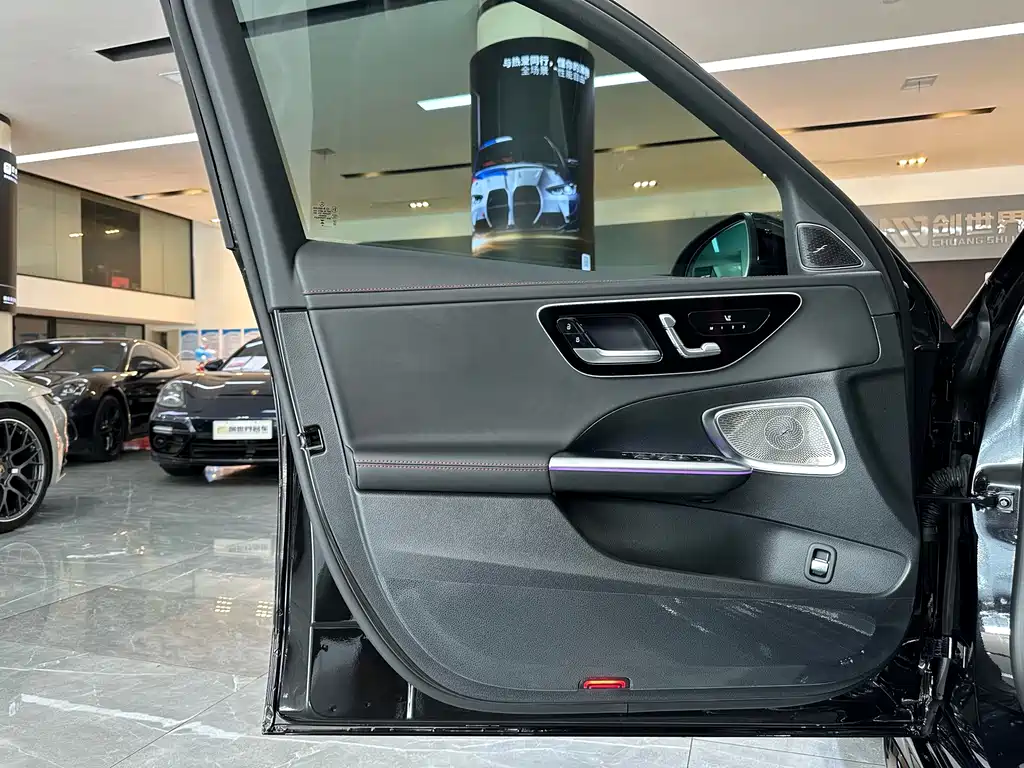 Mercedes-Benz C-Class AMG 2024 facelift AMG C 43 4MATIC купить на сайте DeffCars