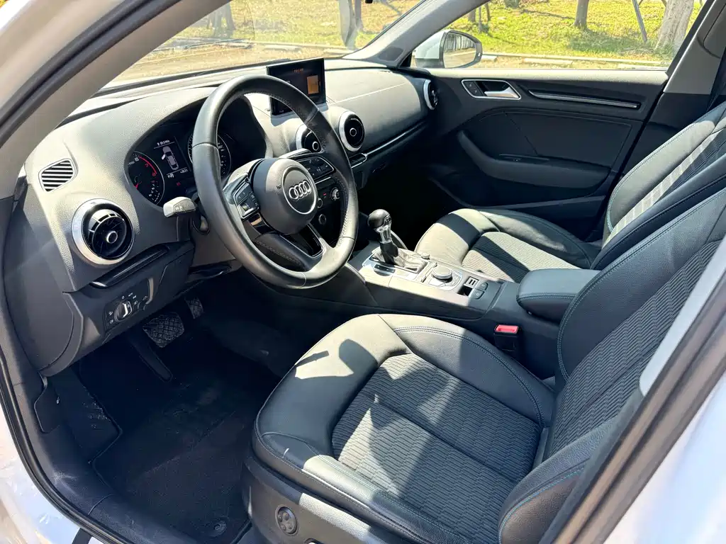 Audi A3 2019 Limousine 35 TFSI Fashion Type National VI купить на сайте DeffCars