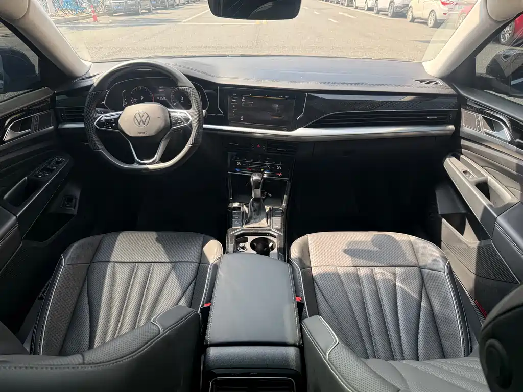Passat 2024 330TSI Elite Edition купить на сайте DeffCars